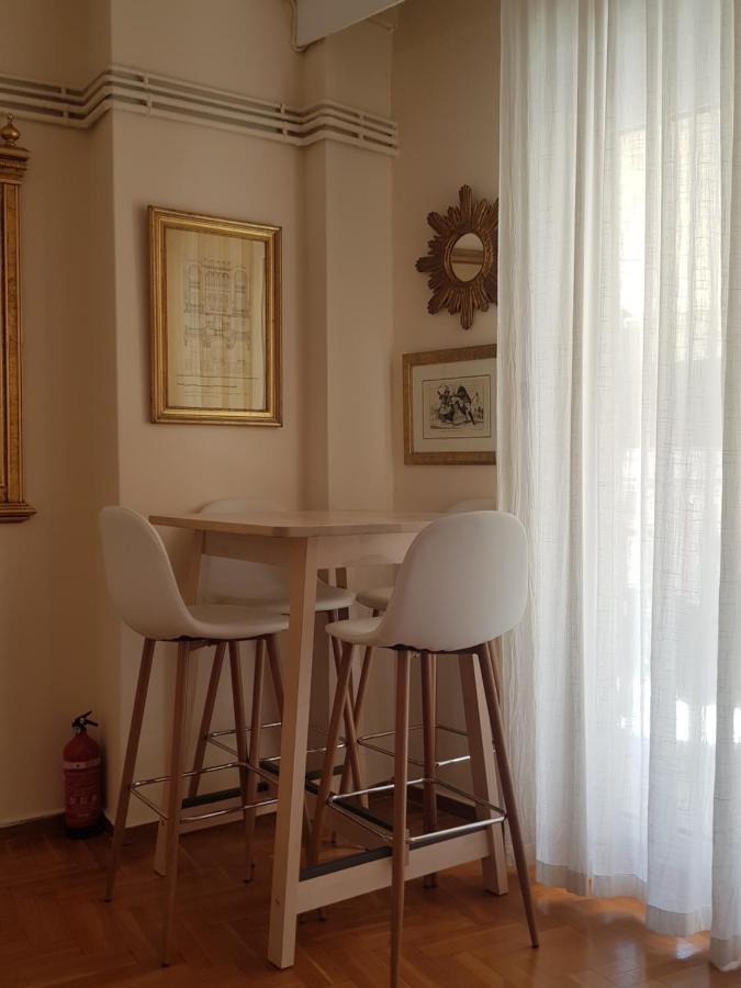 Quiet City Centre Apartment With Large Balcony Thessaloníki Eksteriør billede
