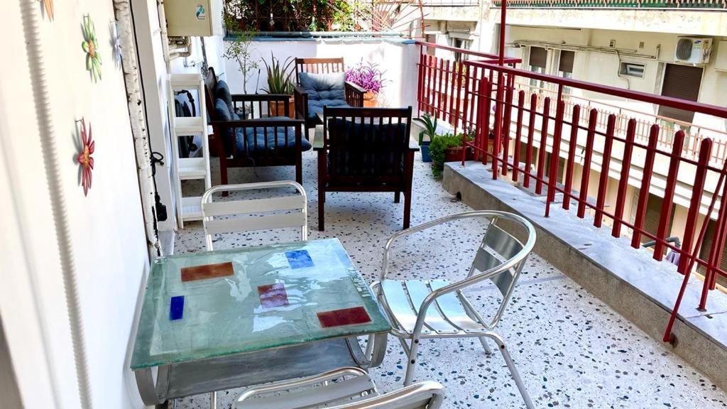 Quiet City Centre Apartment With Large Balcony Thessaloníki Eksteriør billede